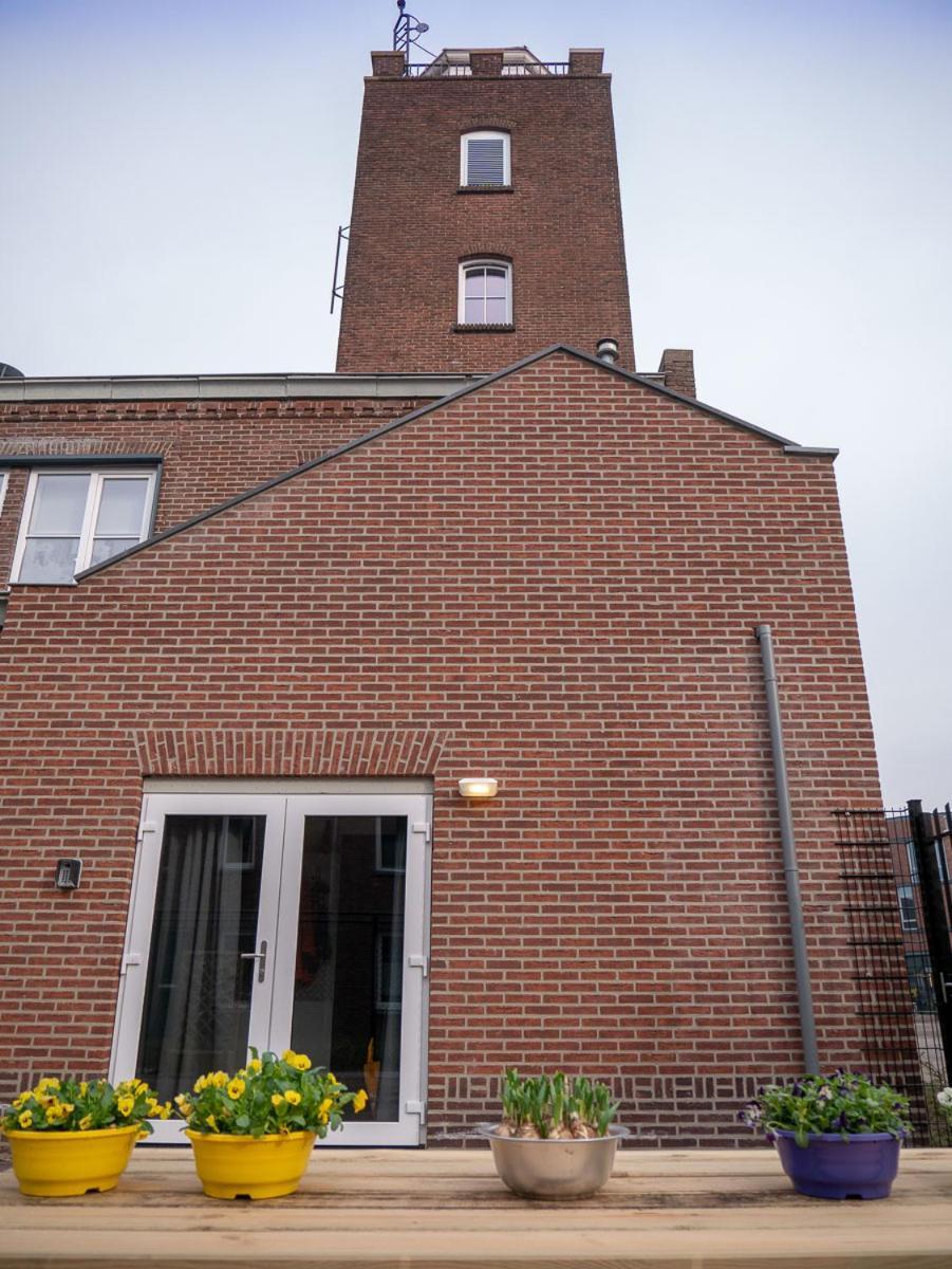 De Oude Brandweerkazerne 4 Persoons 2 Kamer Appartement Kaatsheuvel Luaran gambar